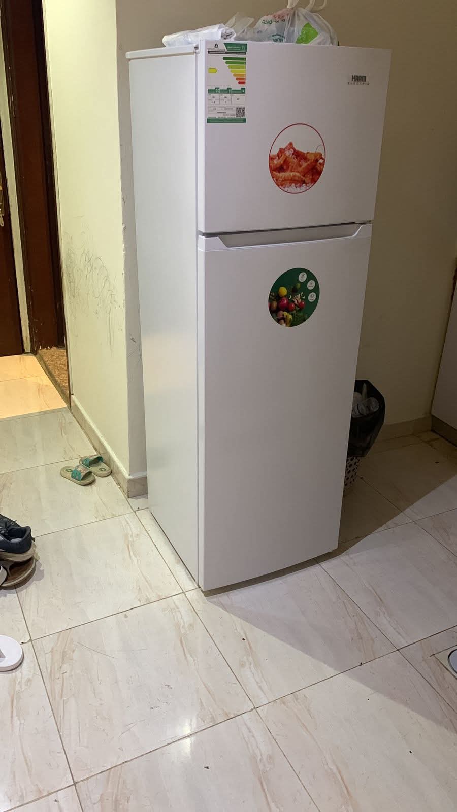 ثلاجة HAAM بيضاء مستعملة